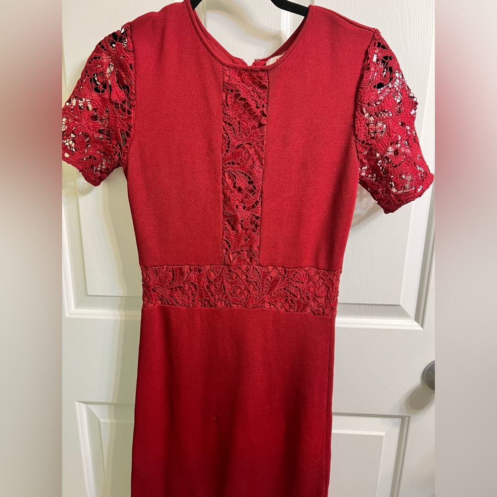 SACHIN & BABI Red Lace Ruffle Hem Dress Size Medium - Picture 3 of 7